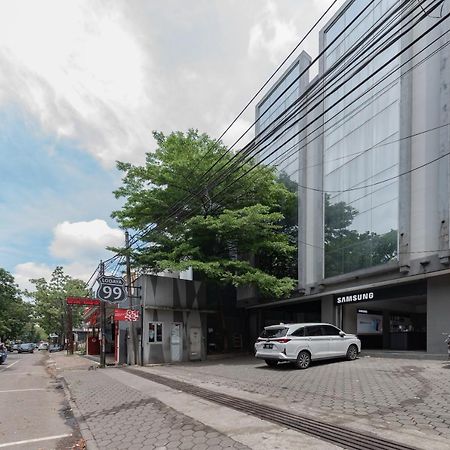 Reddoorz @ Pelajar Pejuang 3 Hotel Bandung Exterior photo