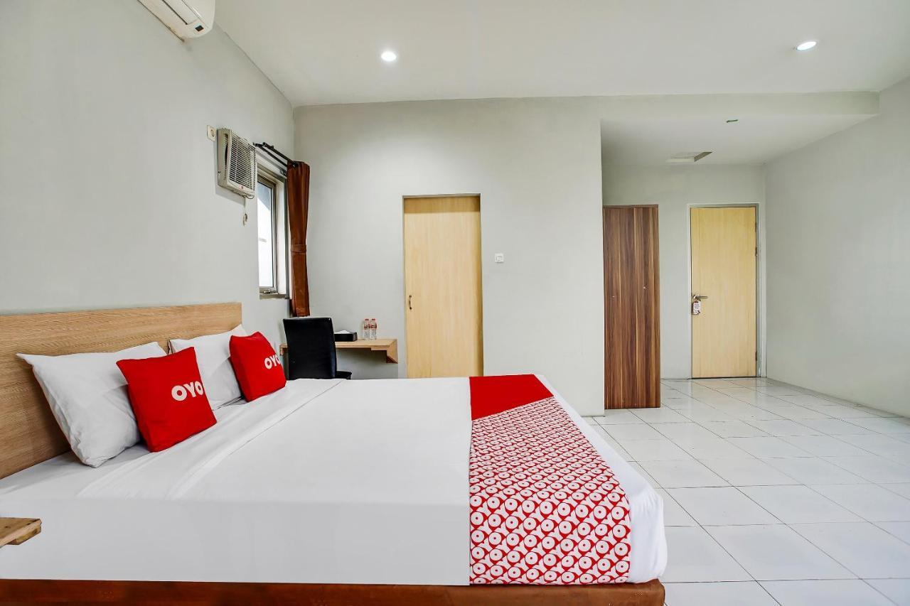 Reddoorz @ Pelajar Pejuang 3 Hotel Bandung Exterior photo